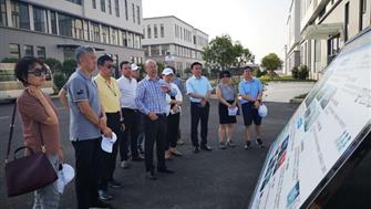 清華校友會(huì )企業(yè)家代表團蒞臨歐美產(chǎn)業(yè)園調研考察