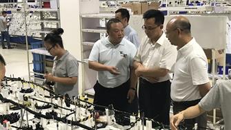 市委常委、市直機關(guān)工委書(shū)記趙京東調研遂寧歐美產(chǎn)業(yè)園